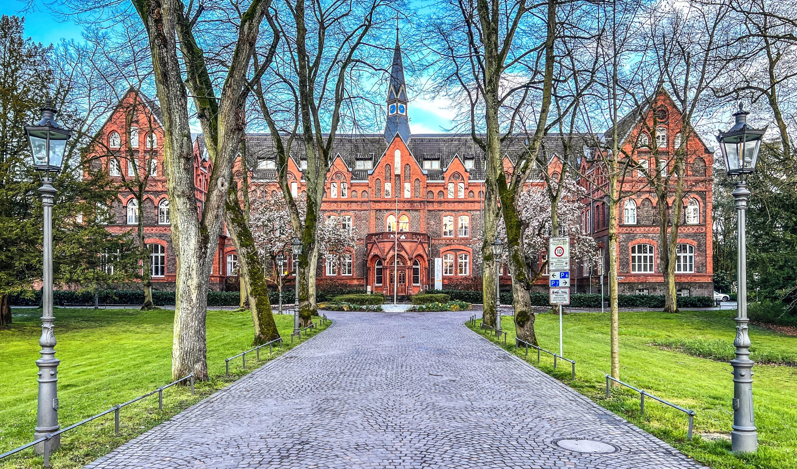 Motiv, Bild, Fotografie, Stadtteil Kaiserswerth Düsseldorf am Rhein, Hotel Mutterhaus Düsseldorf