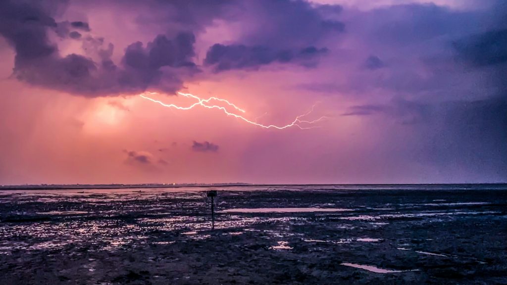 Motiv, Bild, Foto, Fotografie, Gewitter in Dangast am Jadebusen